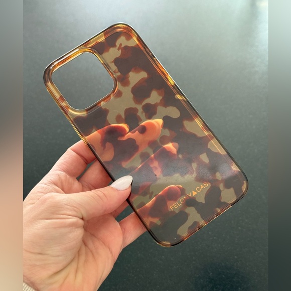 Tortoise IPhone 14 Pro Max Case - Picture 2 of 3